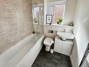 Bathroom- click for photo gallery